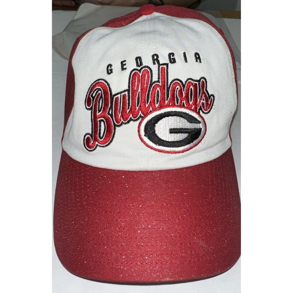 Vintage Georgia Bulldog Baseball Cap Still With Hooks But Tag Has Been Pull Off